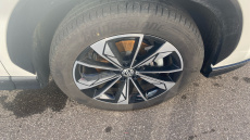 MG HS 1.5 T-GDI Trophy 5dr DCT Petrol Hatchback